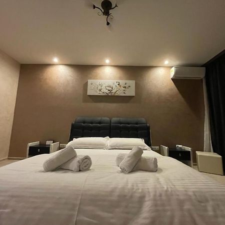 Apartamento Cezara Galaţi Exterior foto