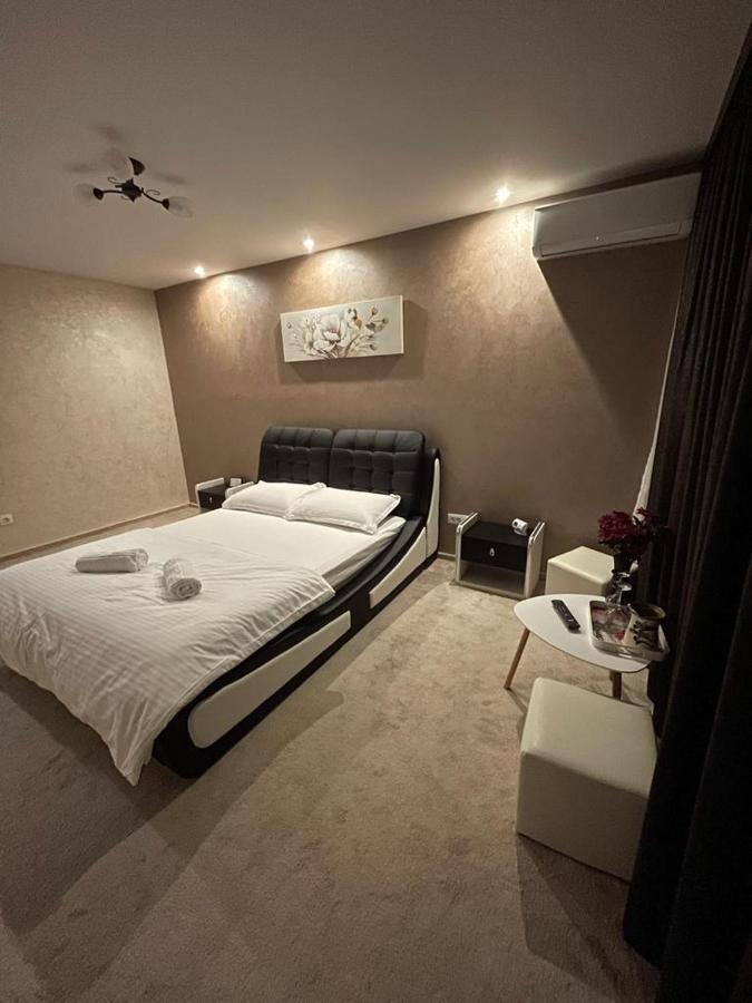Apartamento Cezara Galaţi Exterior foto
