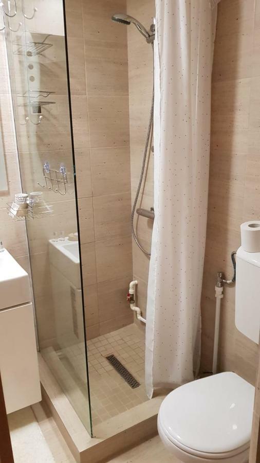 Apartamento Cezara Galaţi Exterior foto